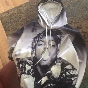 Juice Wrld sweatshirt: never worn